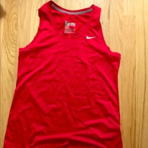 Nike DriFit Shirt